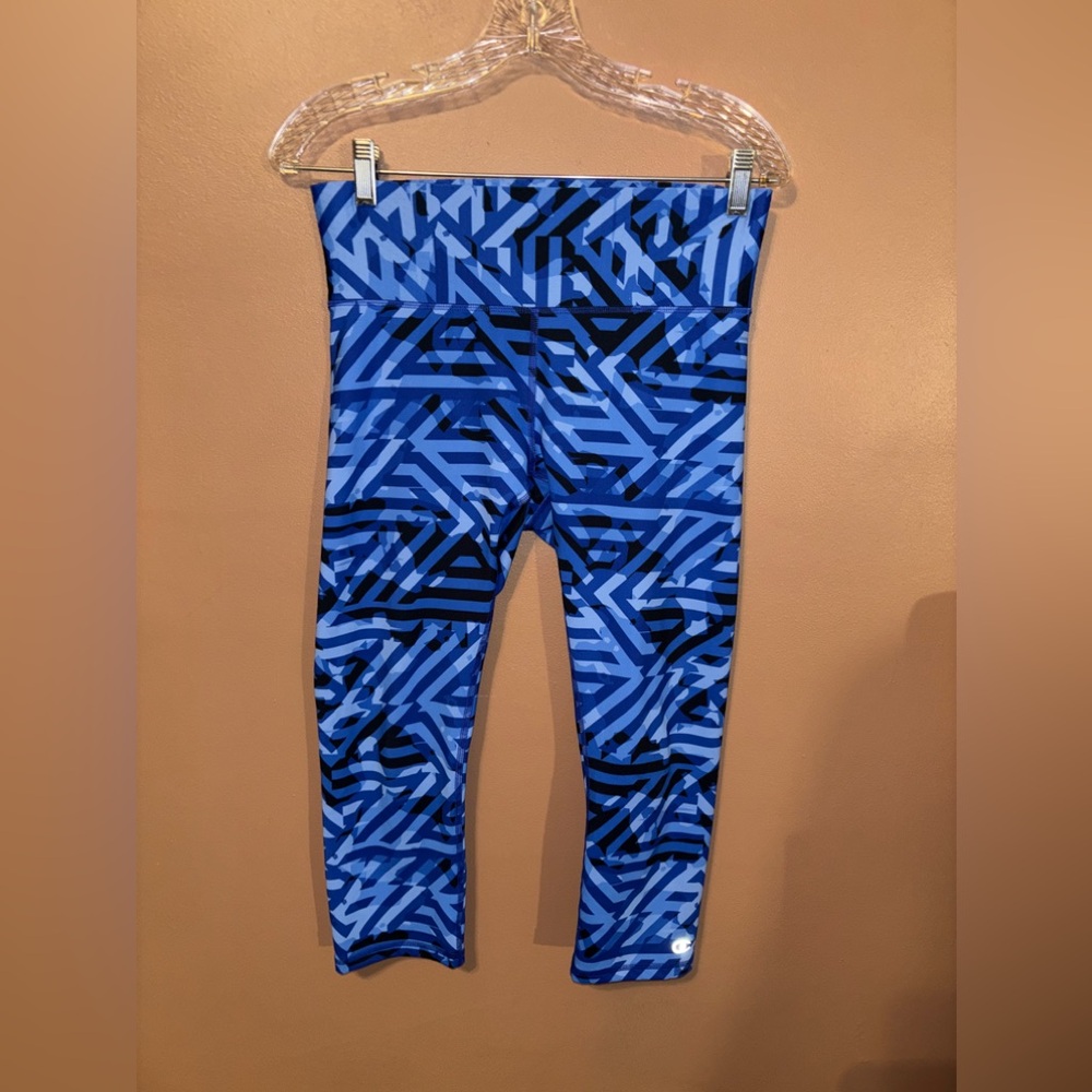 Champion Performance Vapor Blue Black Cropped Athletic Yoga Pants  Size Medium